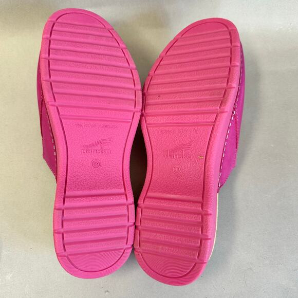 Dansko Ravyn peep-toe sandal in fuchsia milled nubuck Euro Size 38 US 8.5/9 - Picture 13 of 16
